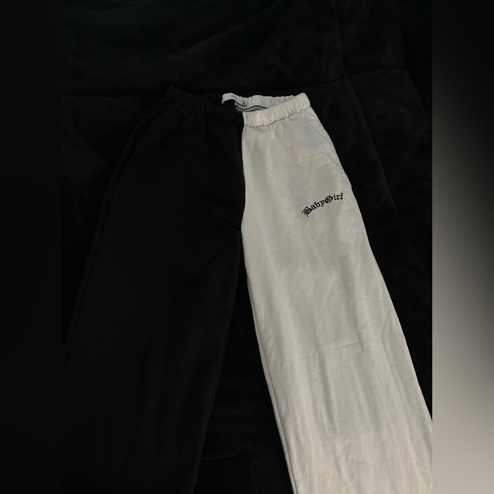 sweatpants